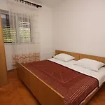 Apartamento With Parking Space Grebastica, Sibenik - 6103
