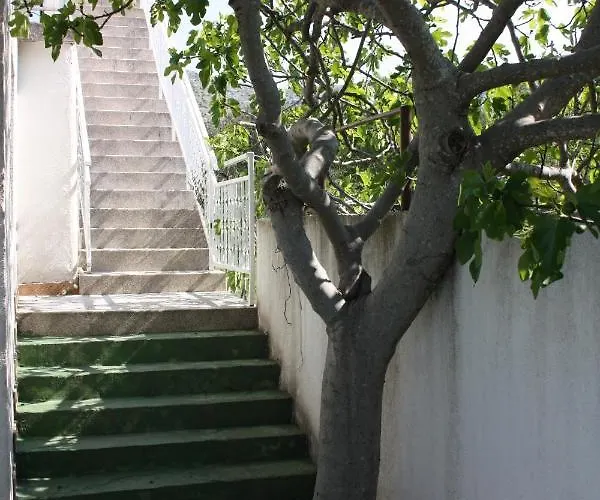 With Parking Space Grebastica, Sibenik - 6103 *