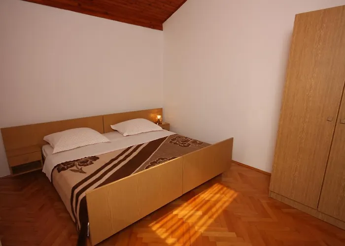 With Parking Space Grebastica, Sibenik - 6103 * Grebastica