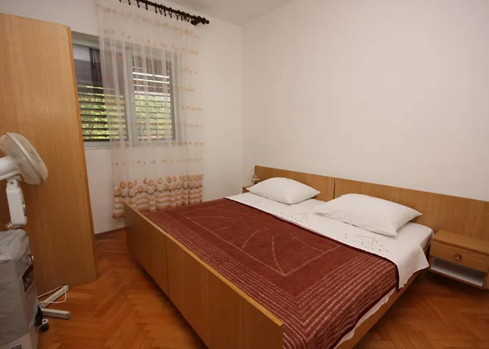 Apartman With Parking Space Grebastica, Sibenik - 6103